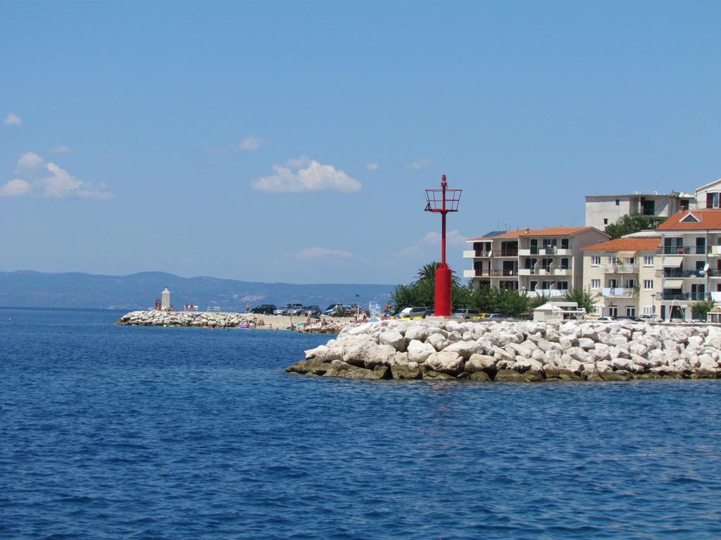 Hotel Casa Rosada Podgora Esterno foto